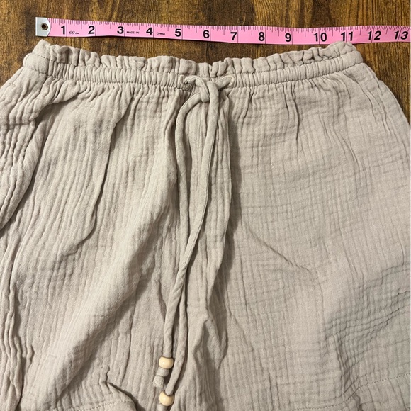 H&M Muslin Short - Picture 5 of 5